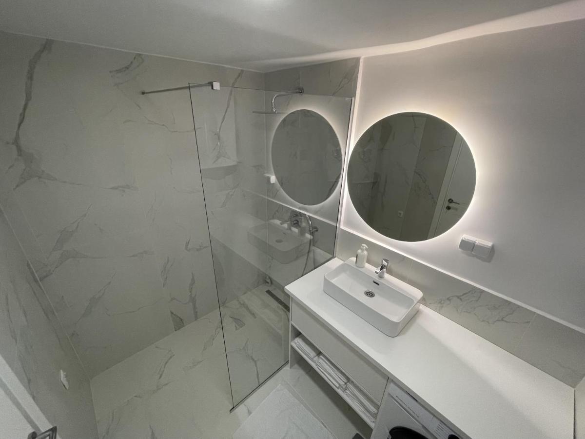 Lungomare Apartments Petrovac 外观 照片