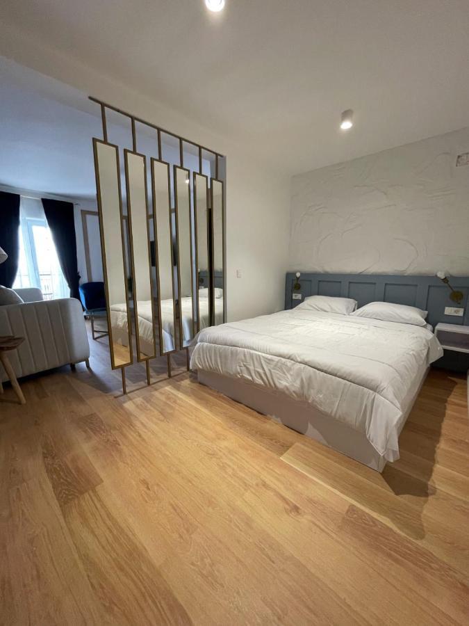 Lungomare Apartments Petrovac 外观 照片