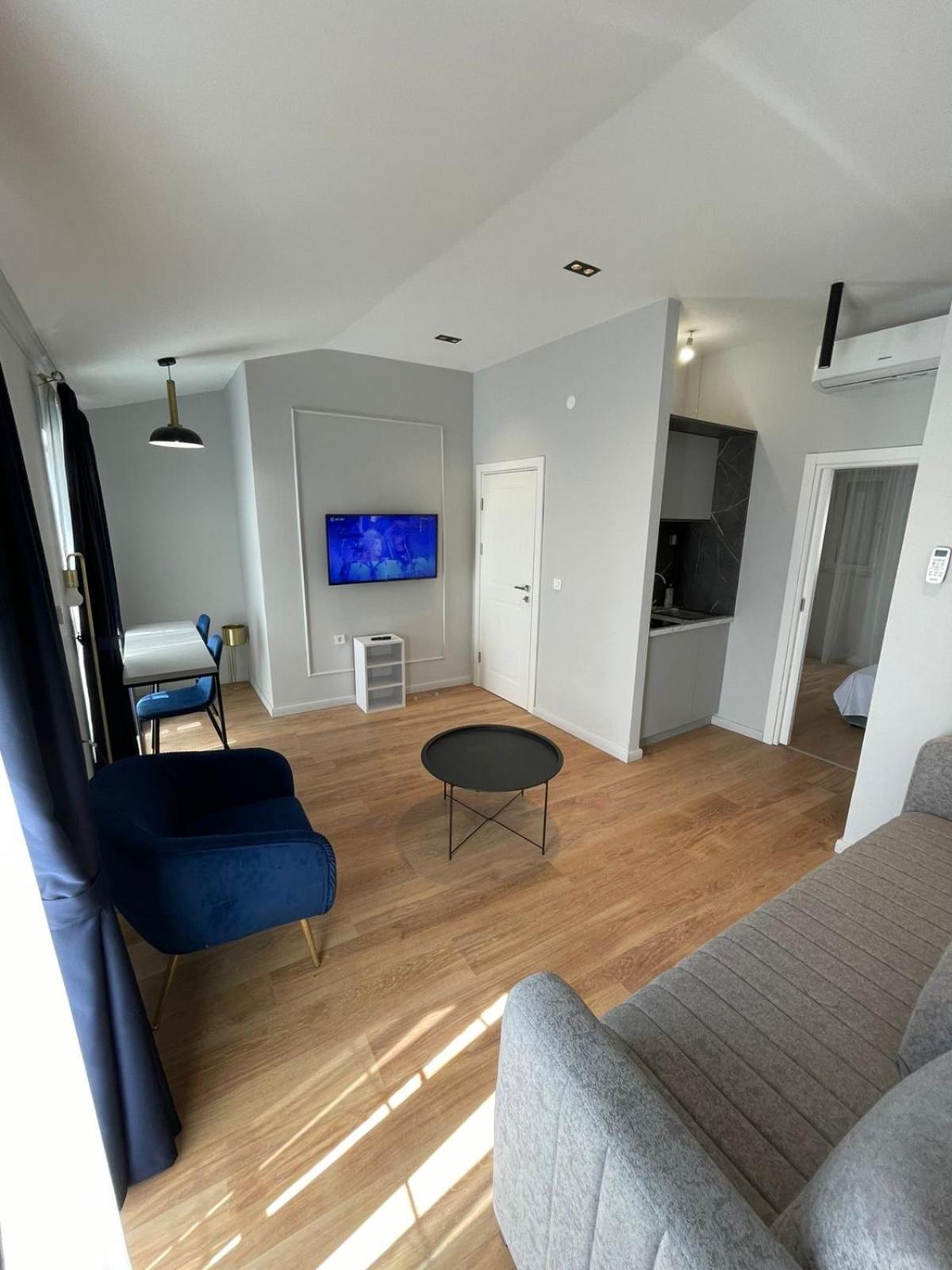 Lungomare Apartments Petrovac 外观 照片